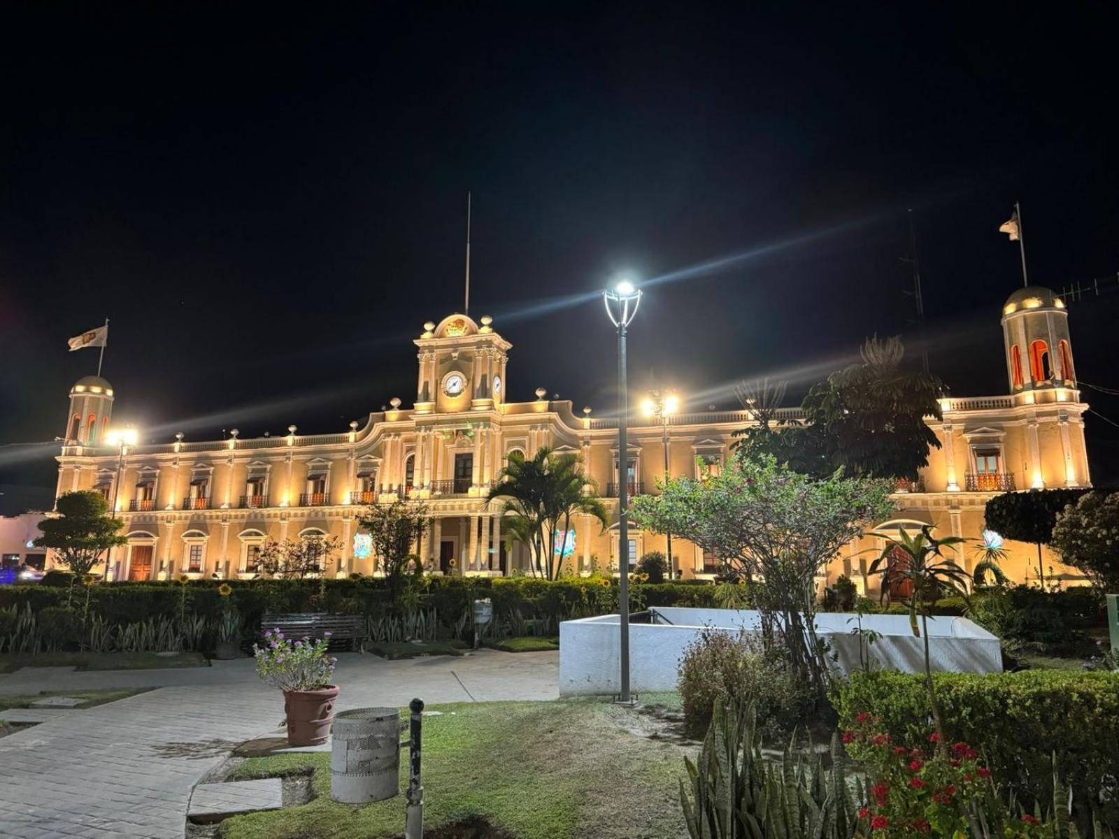 Hotel El Mexicano Tepic Centro Eksteriør bilde